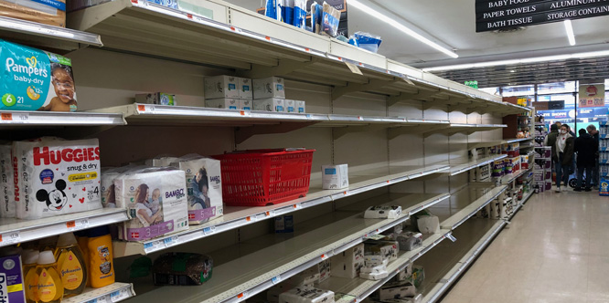 Empty shelves at Key Foods, 2020